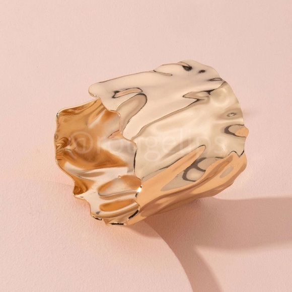 Wide Cuff Bracelet Gold Tone Textured Bangle Large Metal - Picture 2 of 6